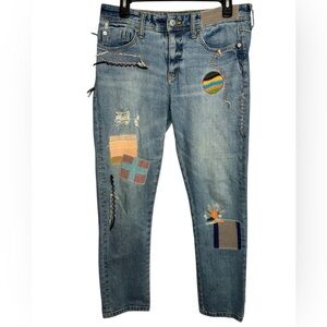 Anthropologie Pilcro Boyfriend Slim Embroidered Patchwork Denim Jeans Size 28